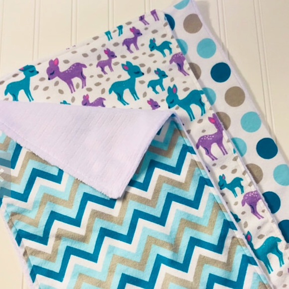 Baby Girl Burp Cloths, Chenille baby gift set (3) - Picture 2 of 2